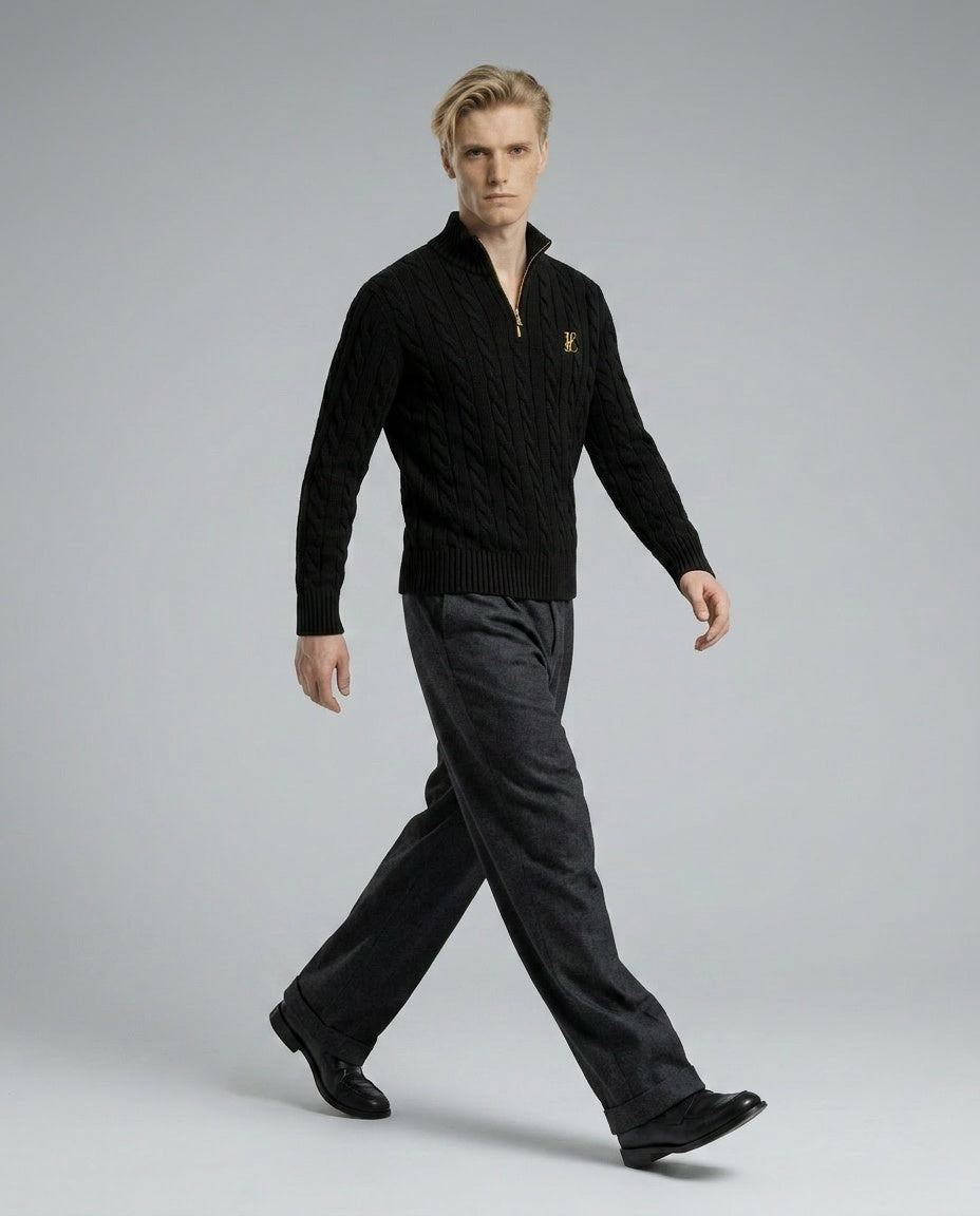 Model walking while wearing Strickpullover Unisex