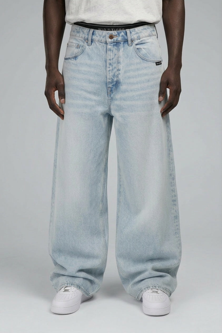 Hellblaue Baggy Jeans – Vorbestellung | House of Loren | Unisex